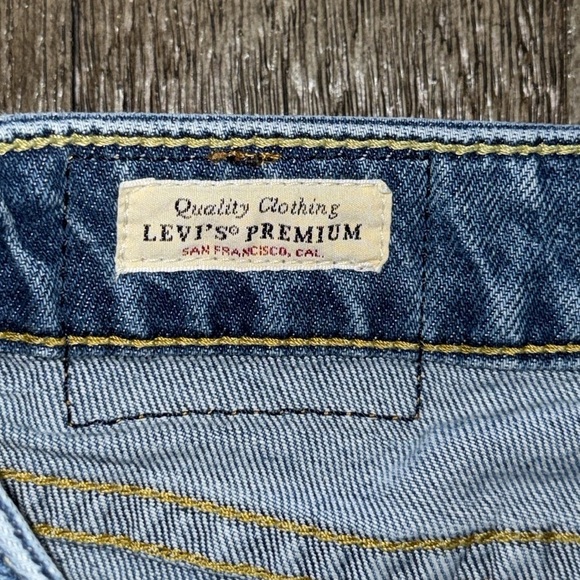 LEVI'S Premium NOUGHTIES BOOTCUT JEANS See No More - Picture 10 of 13
